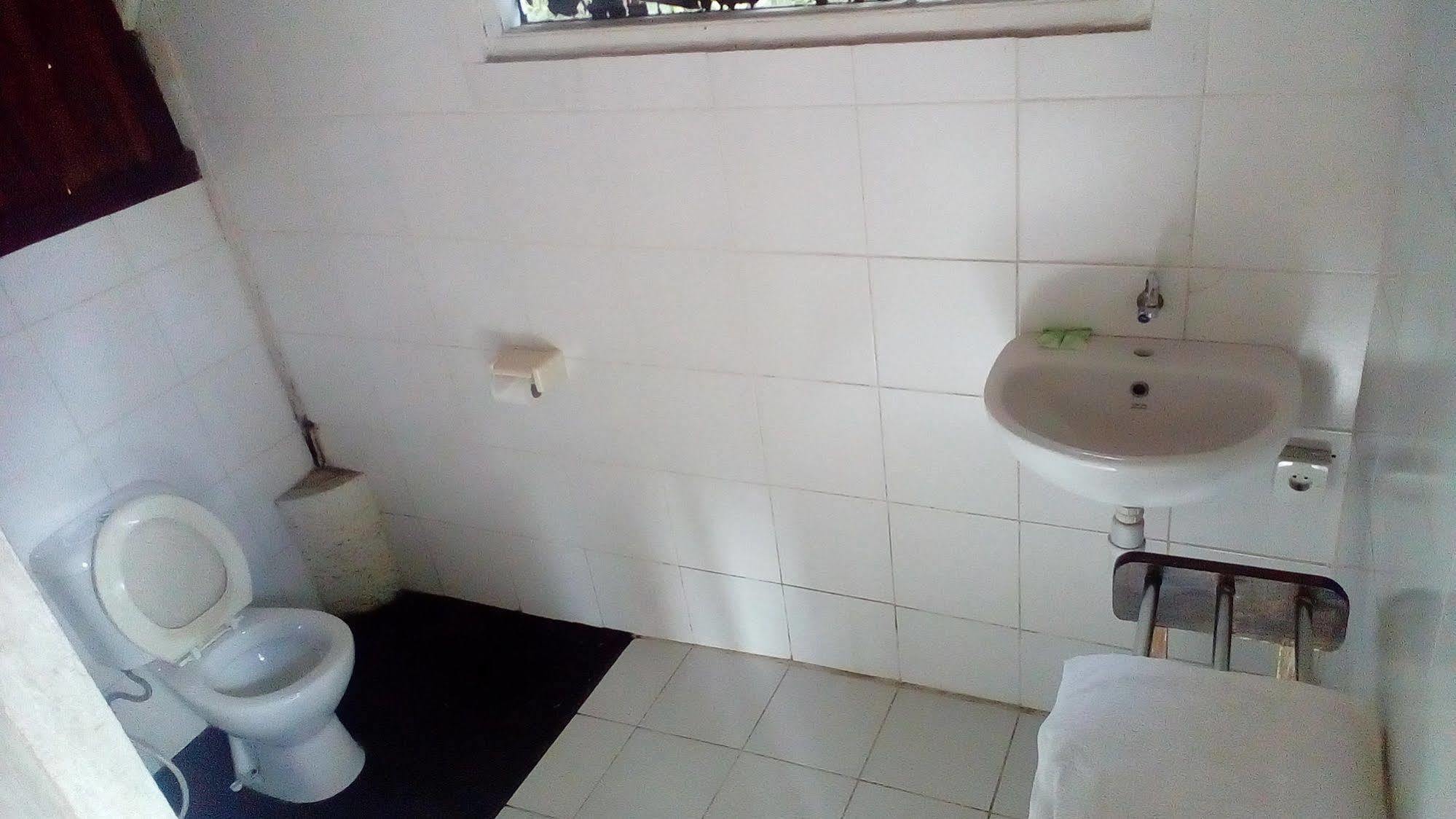 Warung Rekreasi Bedugul Hotel Экстерьер фото